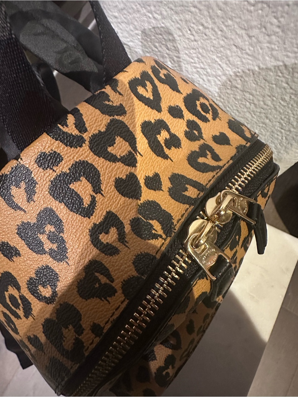 Coach Mini Charlie Backpack - Leopard Wildheart - Picture 11 of 16